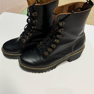 Dr Martens Leona Heel Boots size 9 women’s